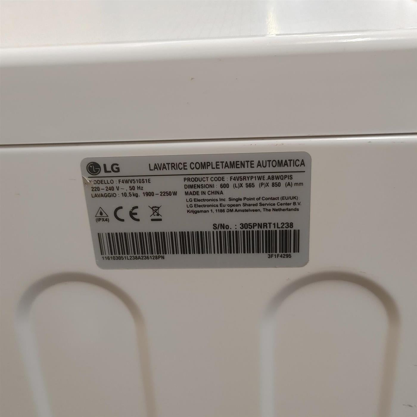 Lavatrice LG F4WV510S1E Caricamento frontale 10,5 kg 1400 Giri/min Bianco