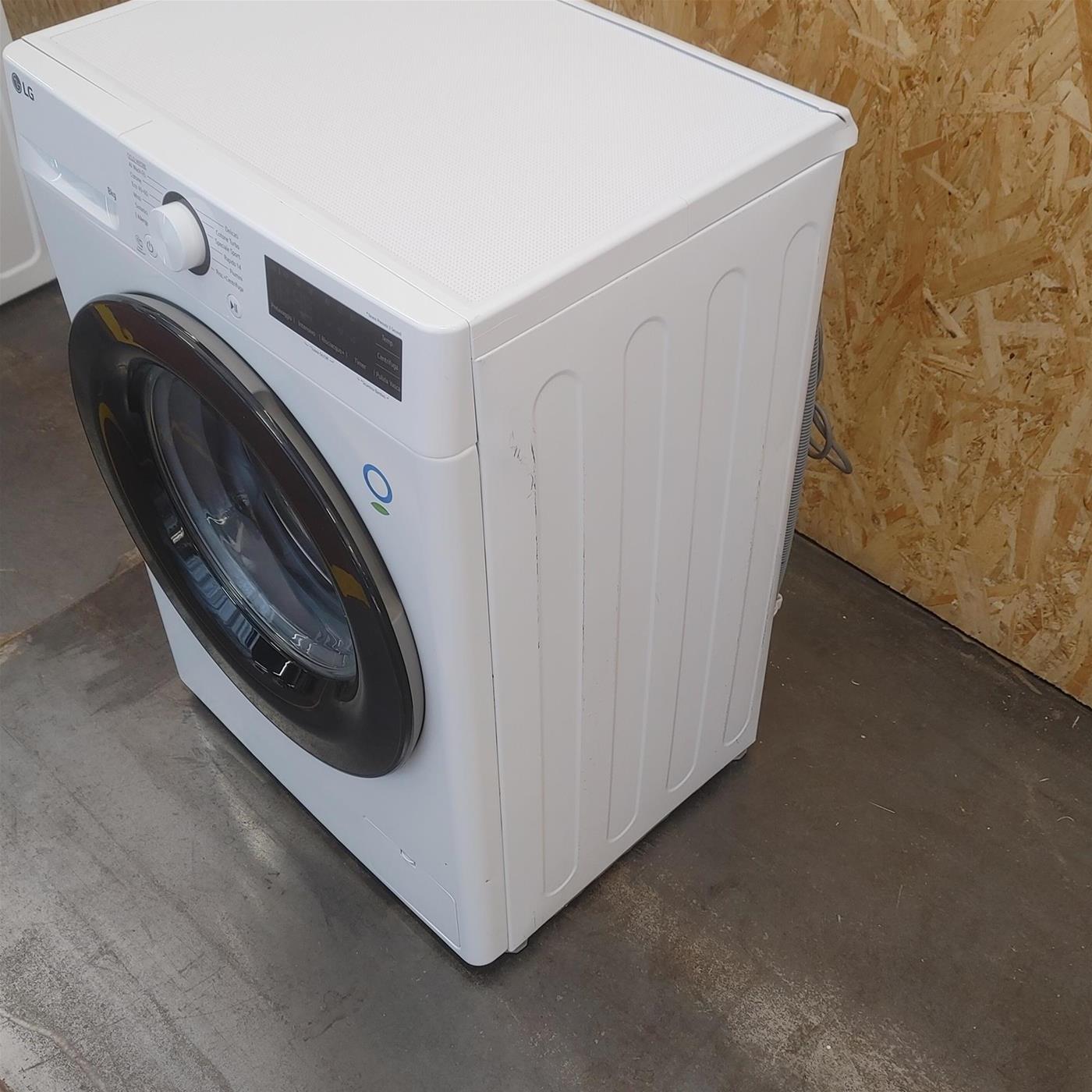 Lavatrice LG F2R3S08NSWW 8kg AI DD