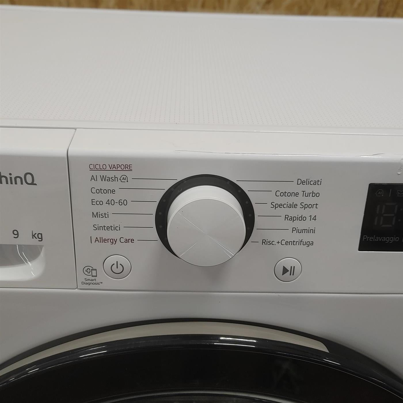 Lavatrice LG F2R3S09NSWB AI DD, Vapore, AI Wash, 9 Kg