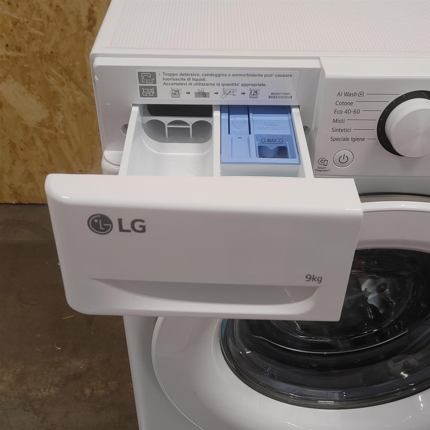 Lavatrice LG F2R3S09AIDD Carica frontale 9 kg 1200 giri Bianco