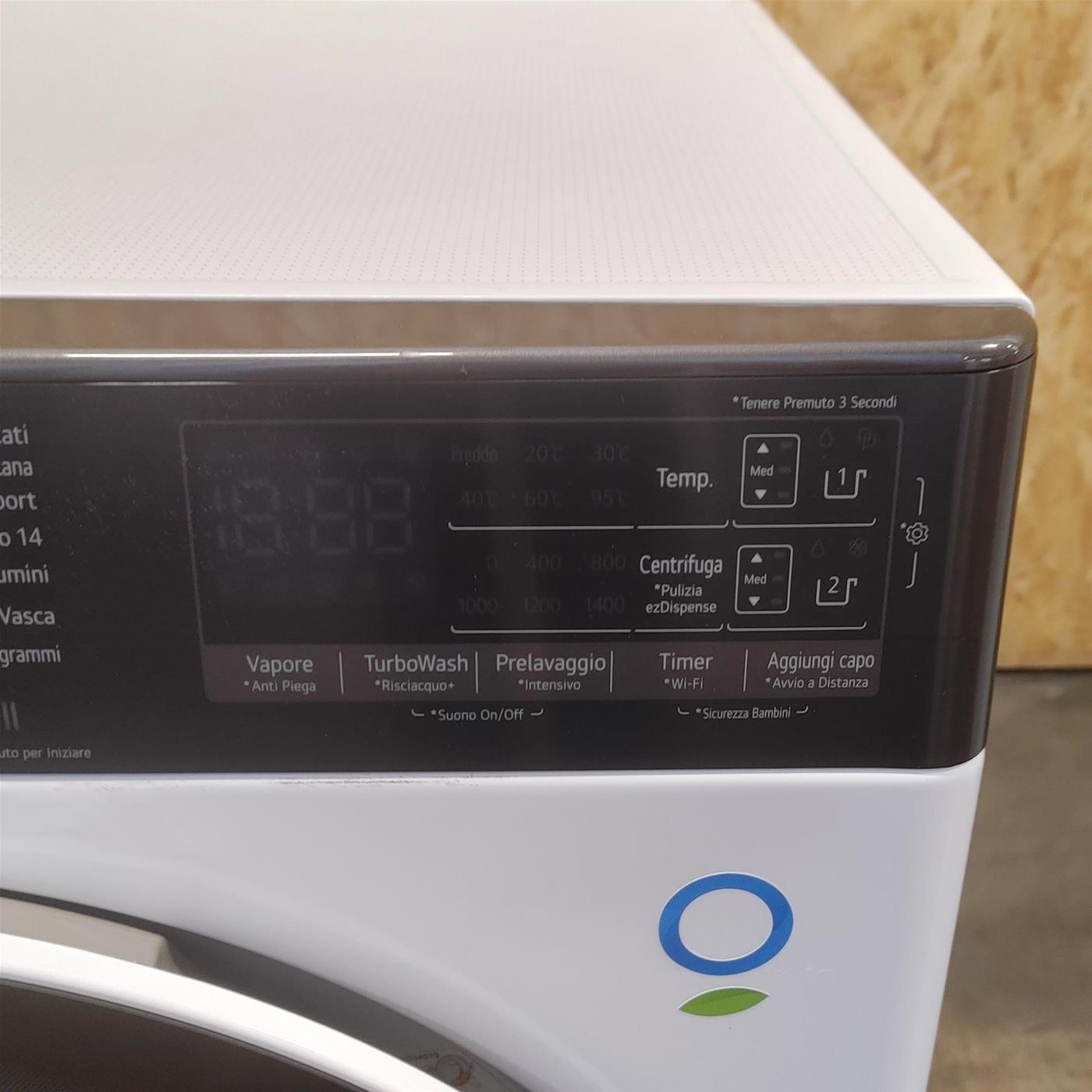 Lavatrice LG F4R3710NSWW Carica frontale 10 kg 1400 Giri/min Bianco