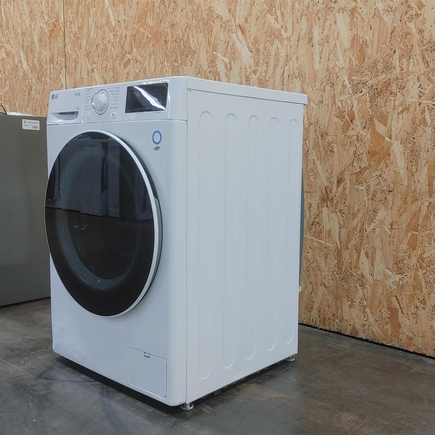 Lavatrice LG F4R3710NSWW Carica frontale 10 kg 1400 Giri/min Bianco