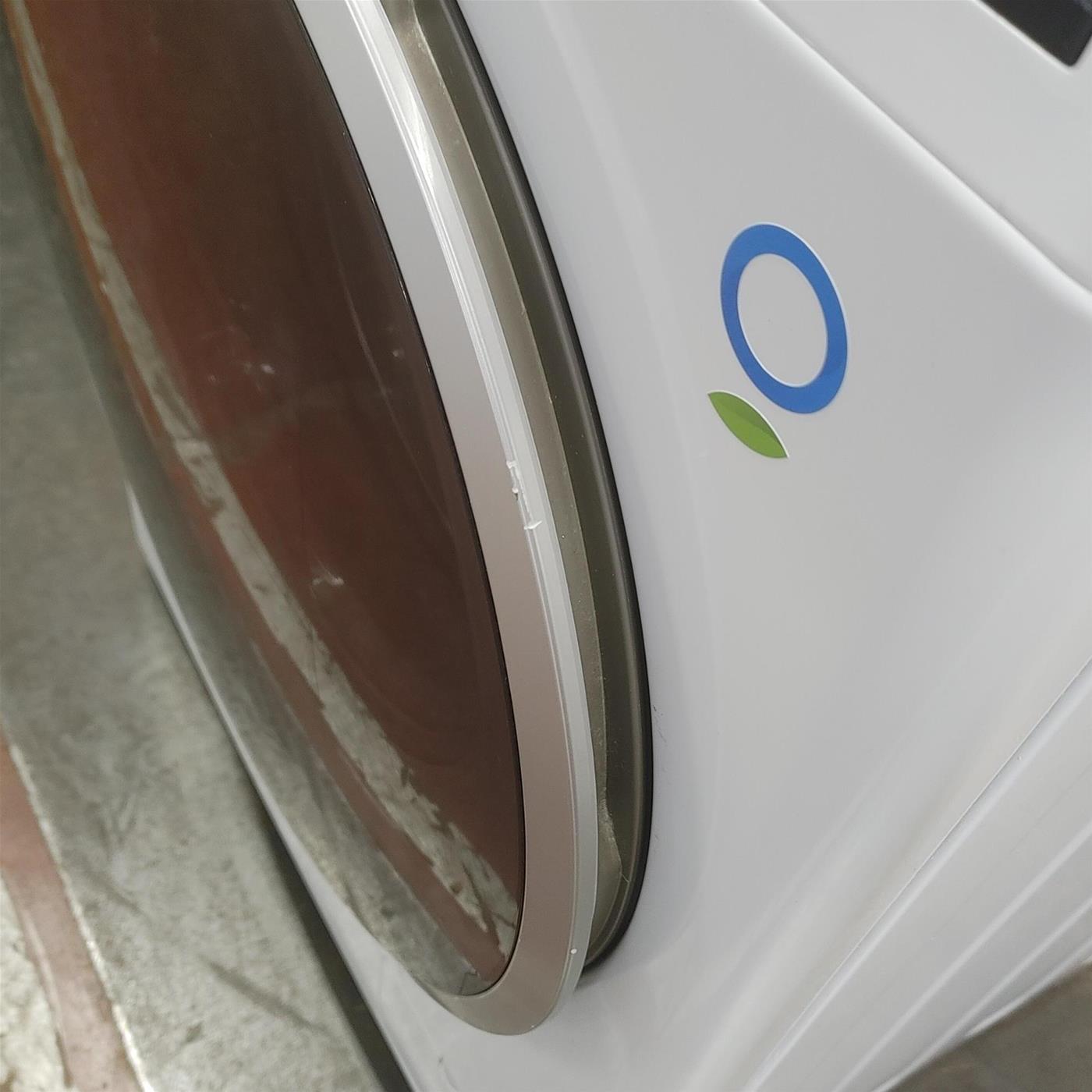 Lavatrice LG F4J5TN3W Carica frontale 8 kg 1400 giri Bianco