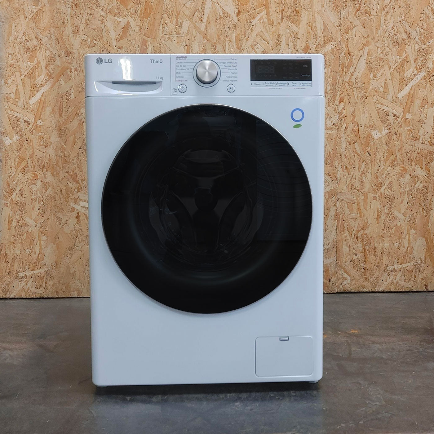 Lavatrice LG F4R7011TSWG Carica frontale 11 kg 1400 Giri/min Bianco