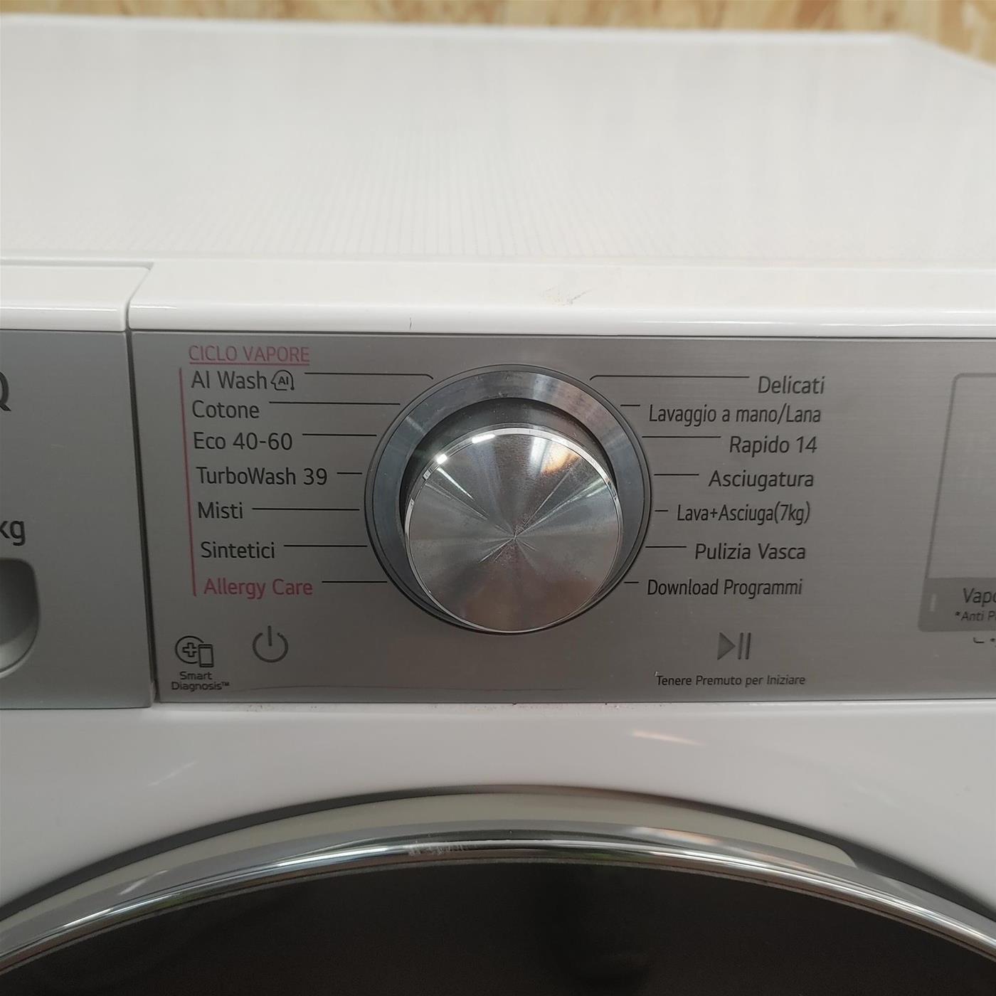 Lavasciuga intelligente LG D4R9513TPWC Libera installazione Carica frontale