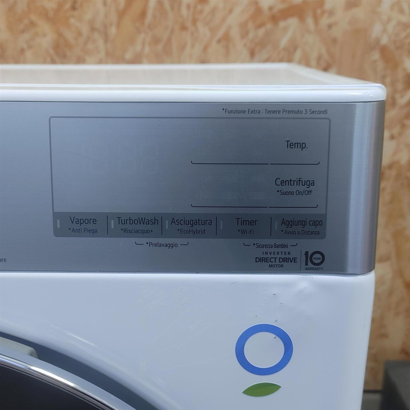 Lavasciuga intelligente LG F2DV9S8H2E Slim Vapore TurboWash 360 8.5/5Kg