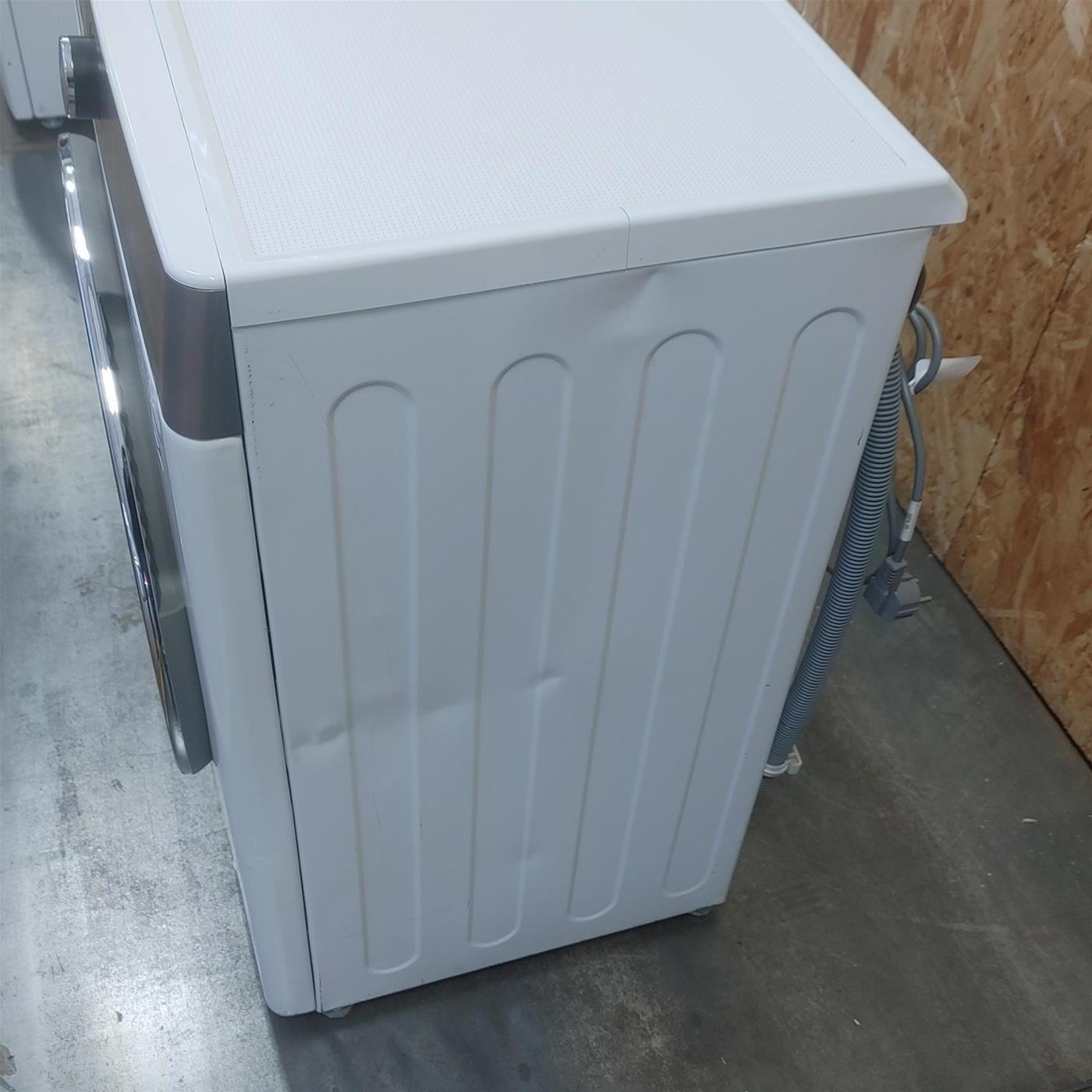 Lavasciuga intelligente LG F2DV9S8H2E Slim Vapore TurboWash 360 8.5/5Kg