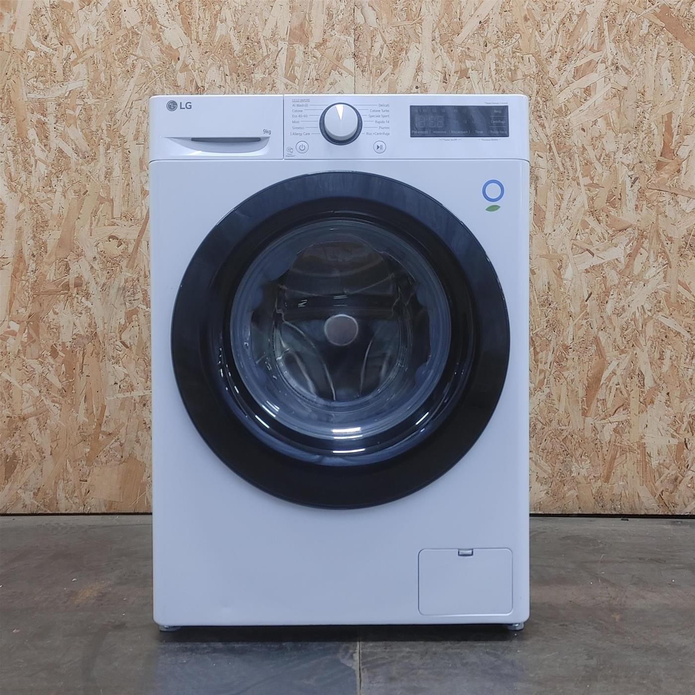 Lavatrice LG F2R3S09NSWB Carica frontale 9 kg 1200 giri Bianco