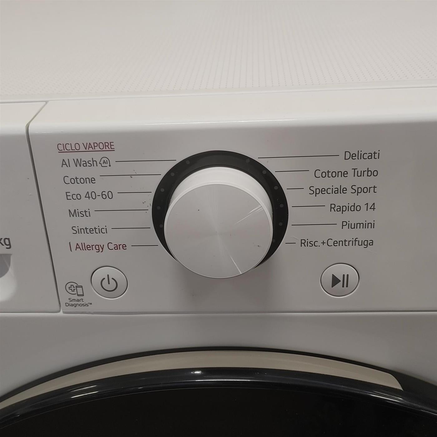 Lavatrice LG F2R3S09NSWB Carica frontale 9 kg 1200 giri Bianco