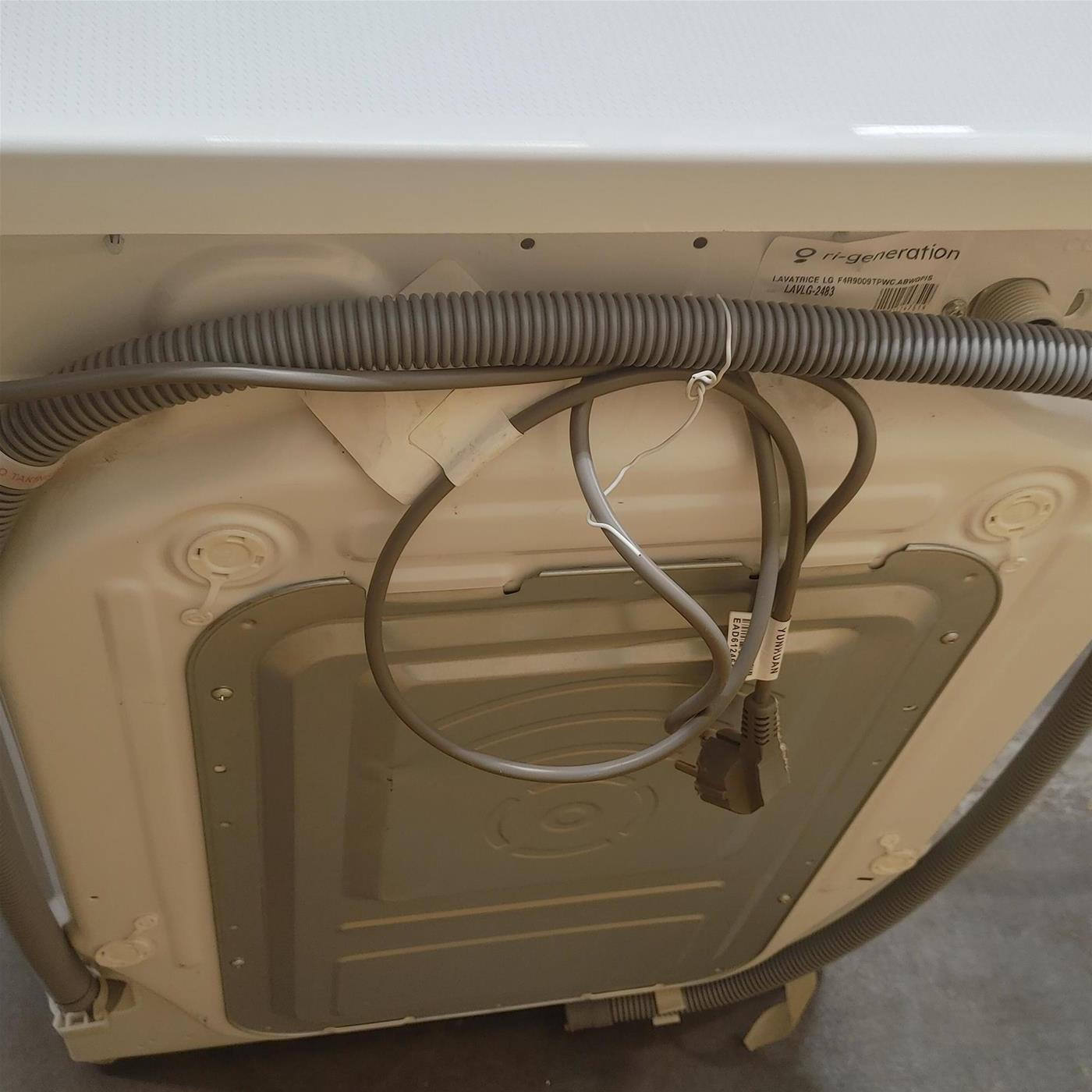 Lavatrice intelligente LG F4R9009TPWC TurboWash, Classe A 9 Kg