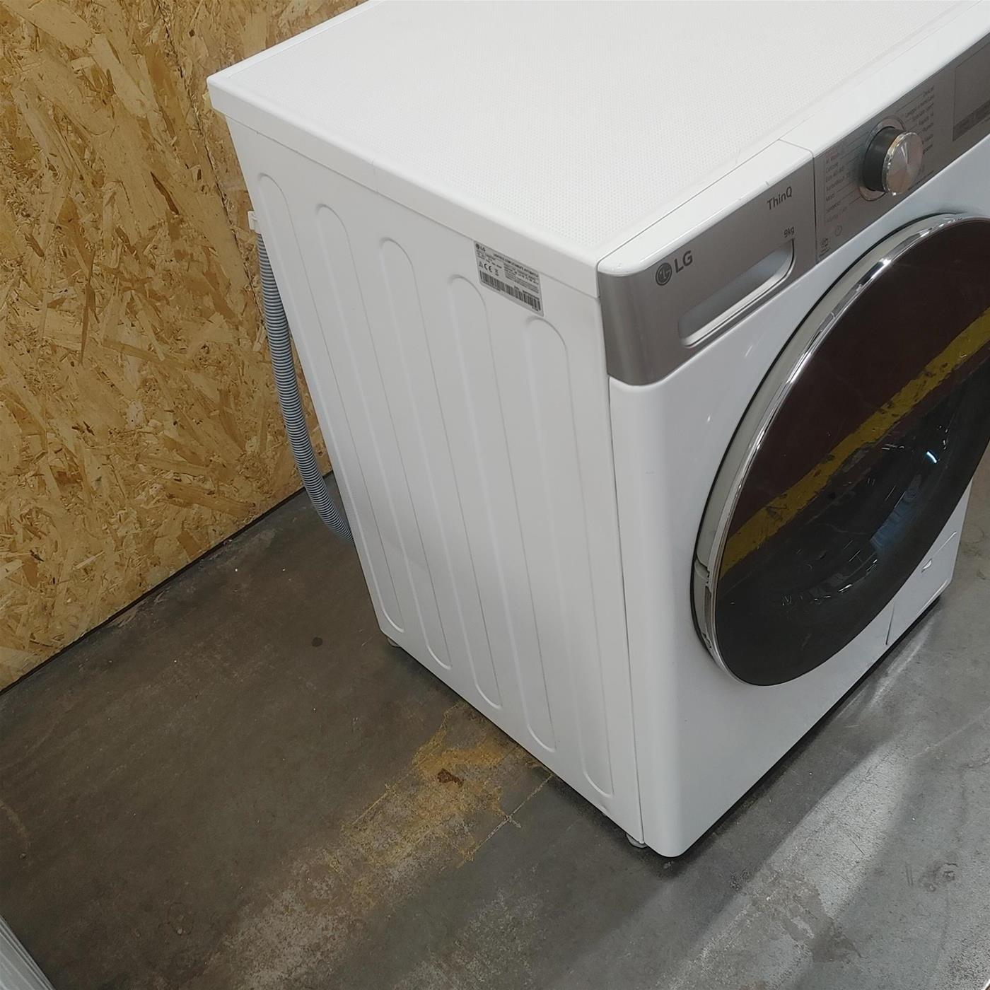 Lavatrice intelligente LG F4R9009TPWC TurboWash, Classe A 9 Kg