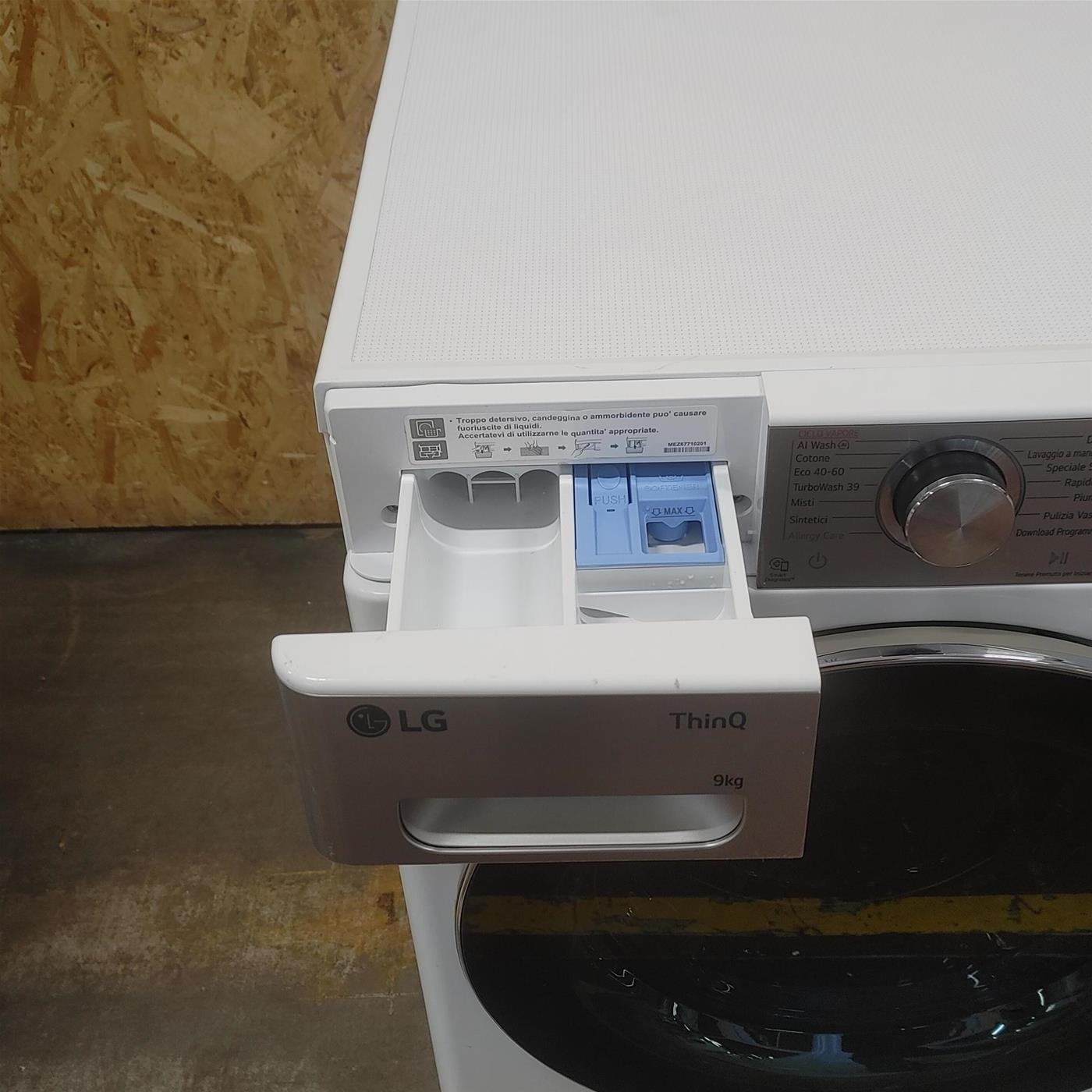 Lavatrice intelligente LG F4R9009TPWC TurboWash, Classe A 9 Kg