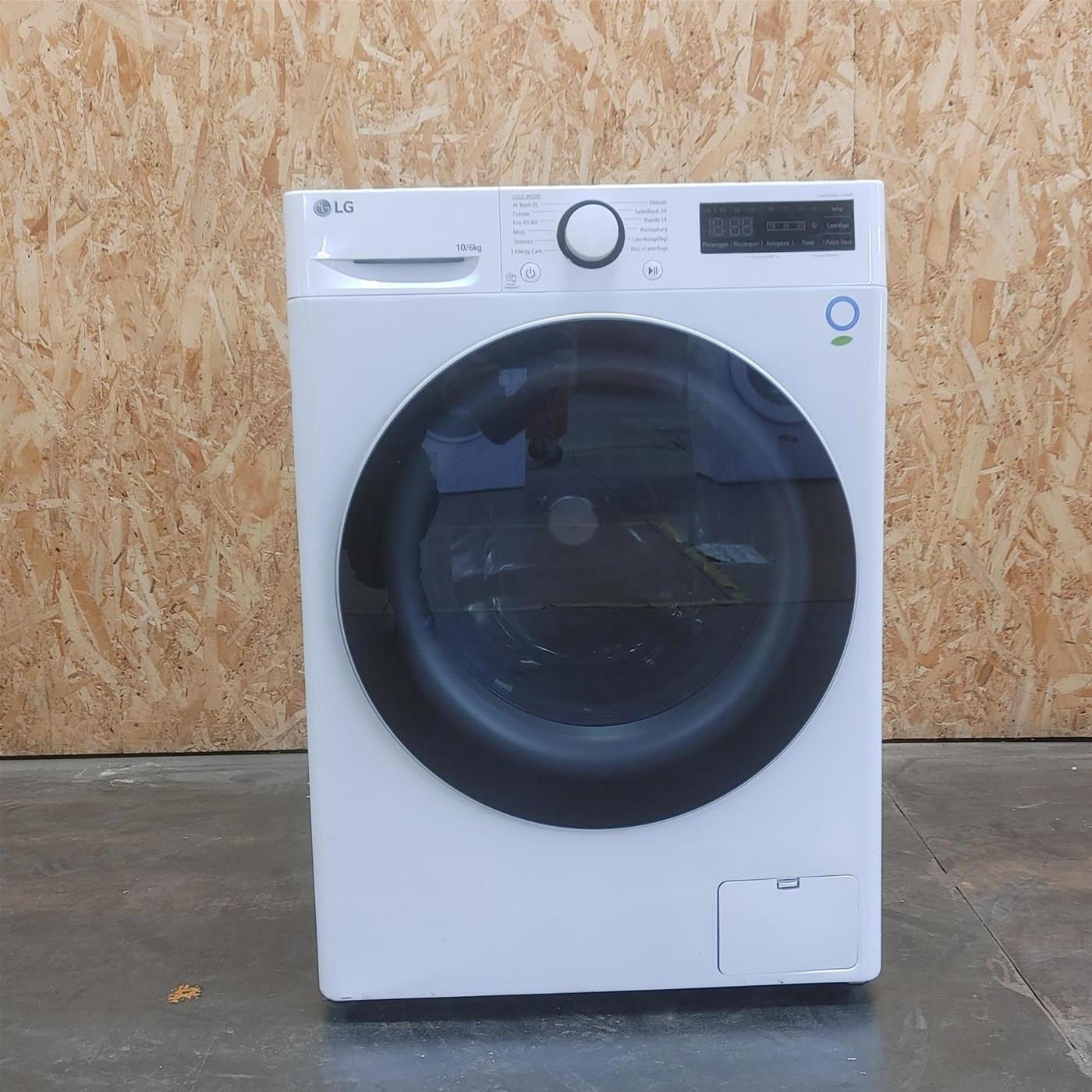 Lavasciuga intelligente LG D4R5010TSWS Serie R5 TurboWash 360, Eco Hybrid 10/6kg