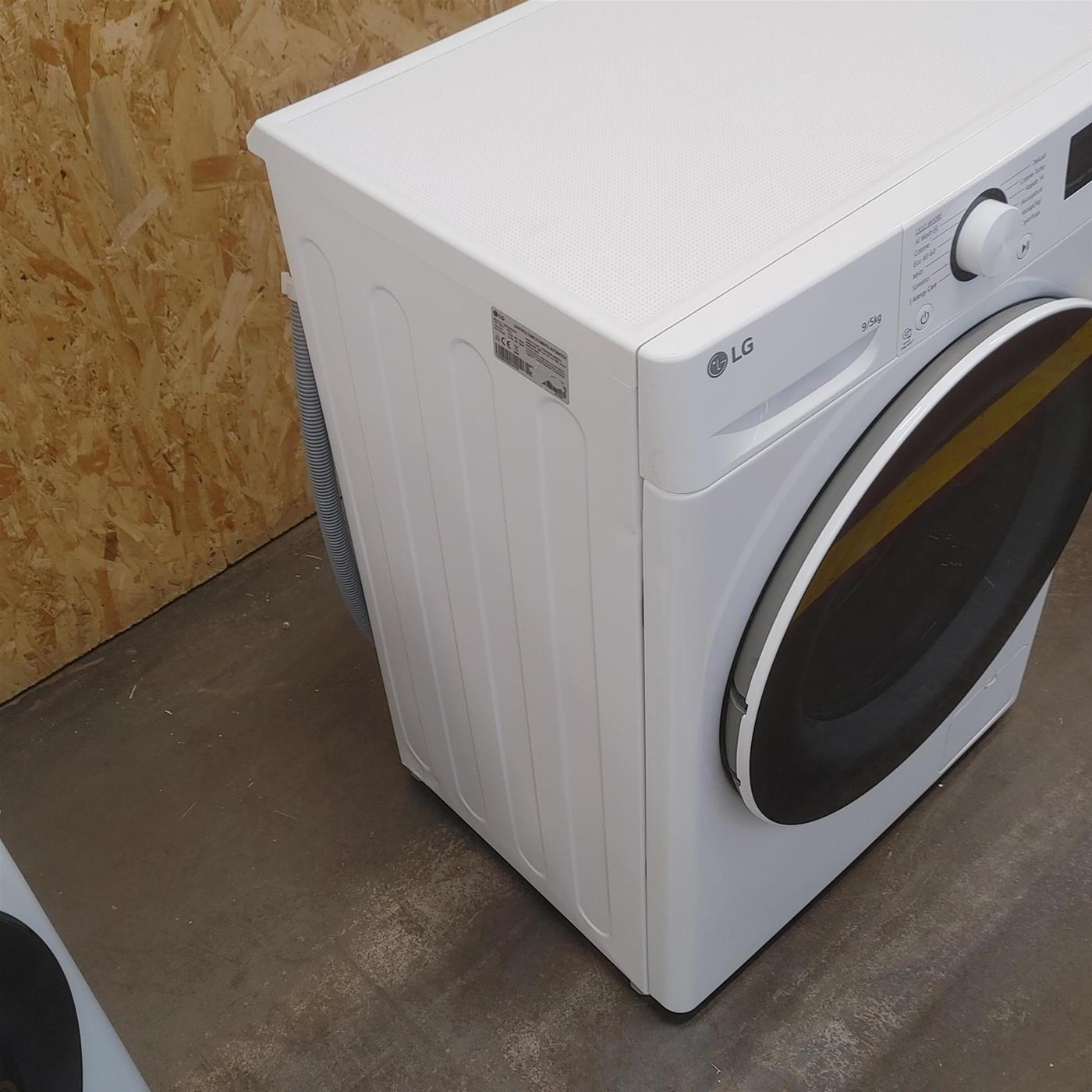 Lavasciuga slim LG D2R5S09TSWW AI DD 9/5kg