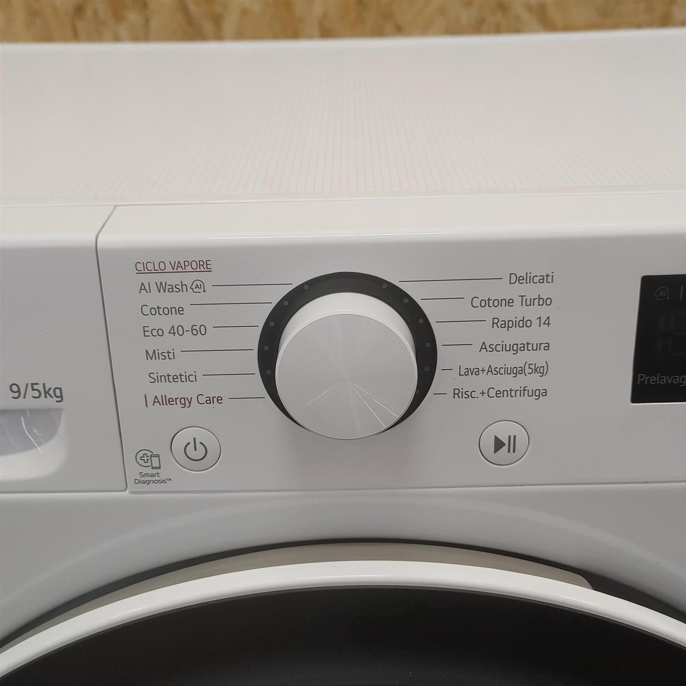 Lavasciuga slim LG D2R5S09TSWW AI DD 9/5kg