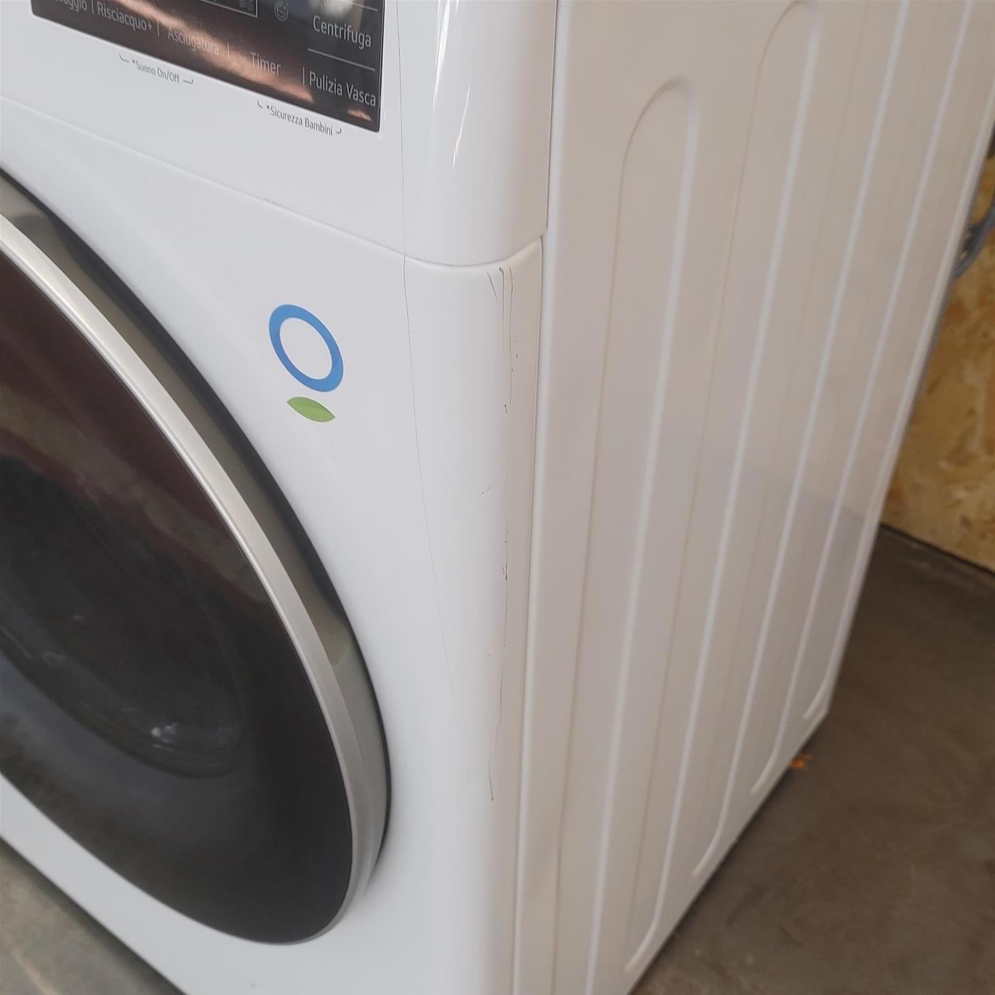 LG D4R5010TSWS lavatrice asciugatrice Libera installazione Carica frontale Bianco D