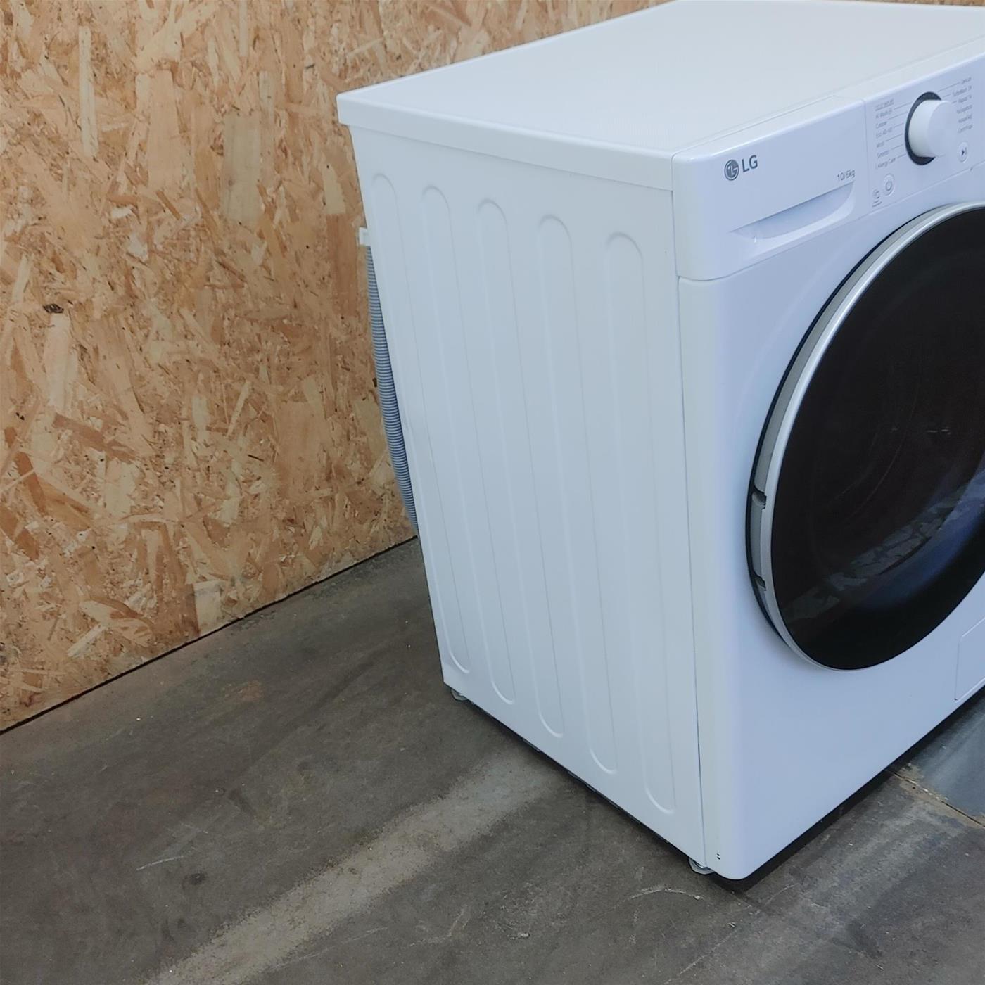 Lavasciuga LG D4R5010TSWS Libera installazione Carica frontale Bianco D