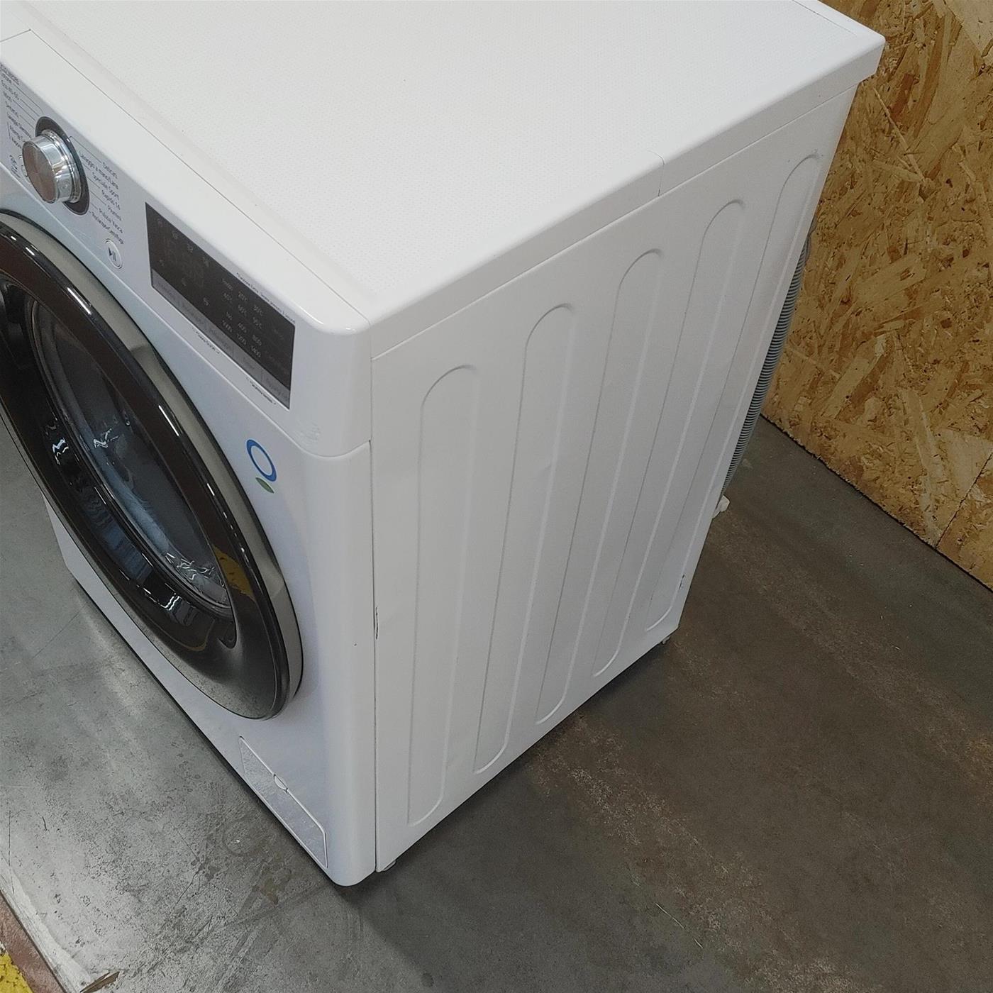 Lavatrice intelligente LG F4WV710S1E TurboWash 10,5 Kg