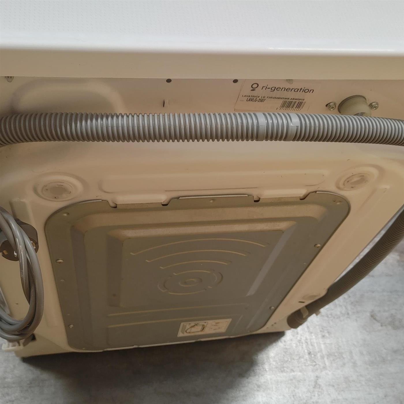 Lavatrice intelligente LG F4WV710S1E TurboWash 10,5 Kg