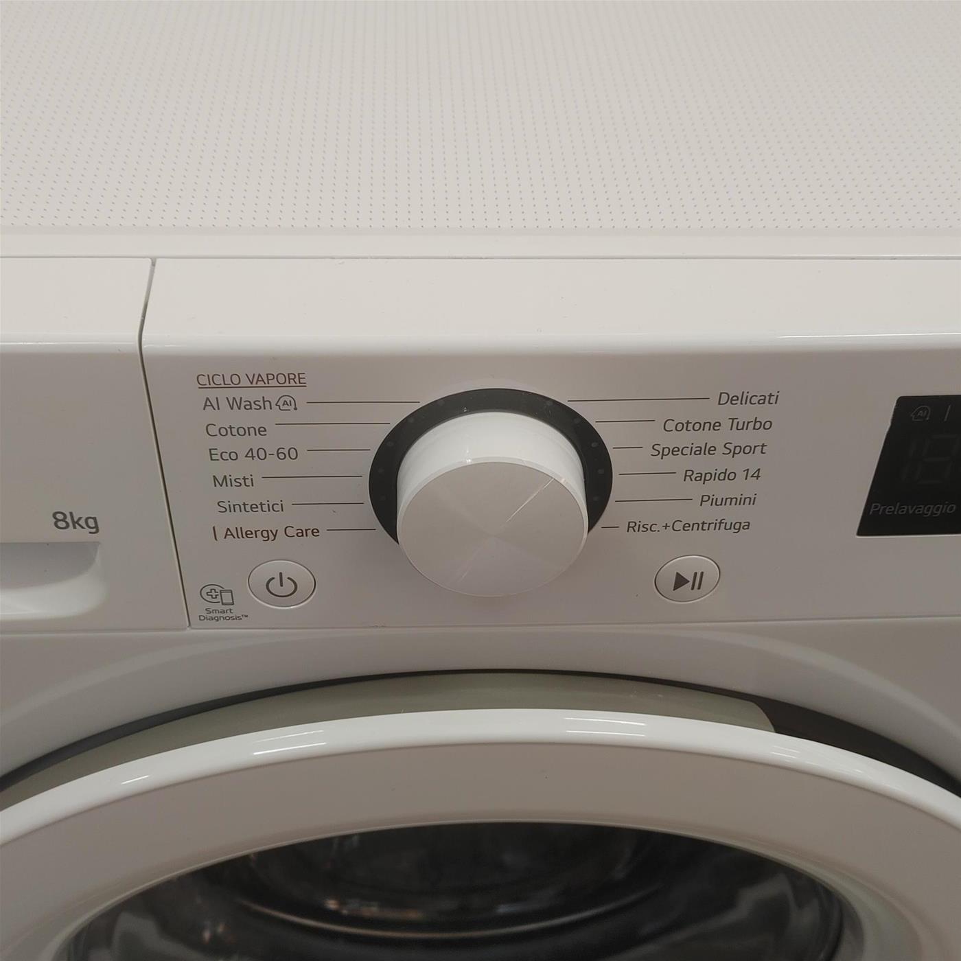 Lavatrice LG F2R3S08NSWW Carica frontale 8 kg 1200 Giri/min Bianco