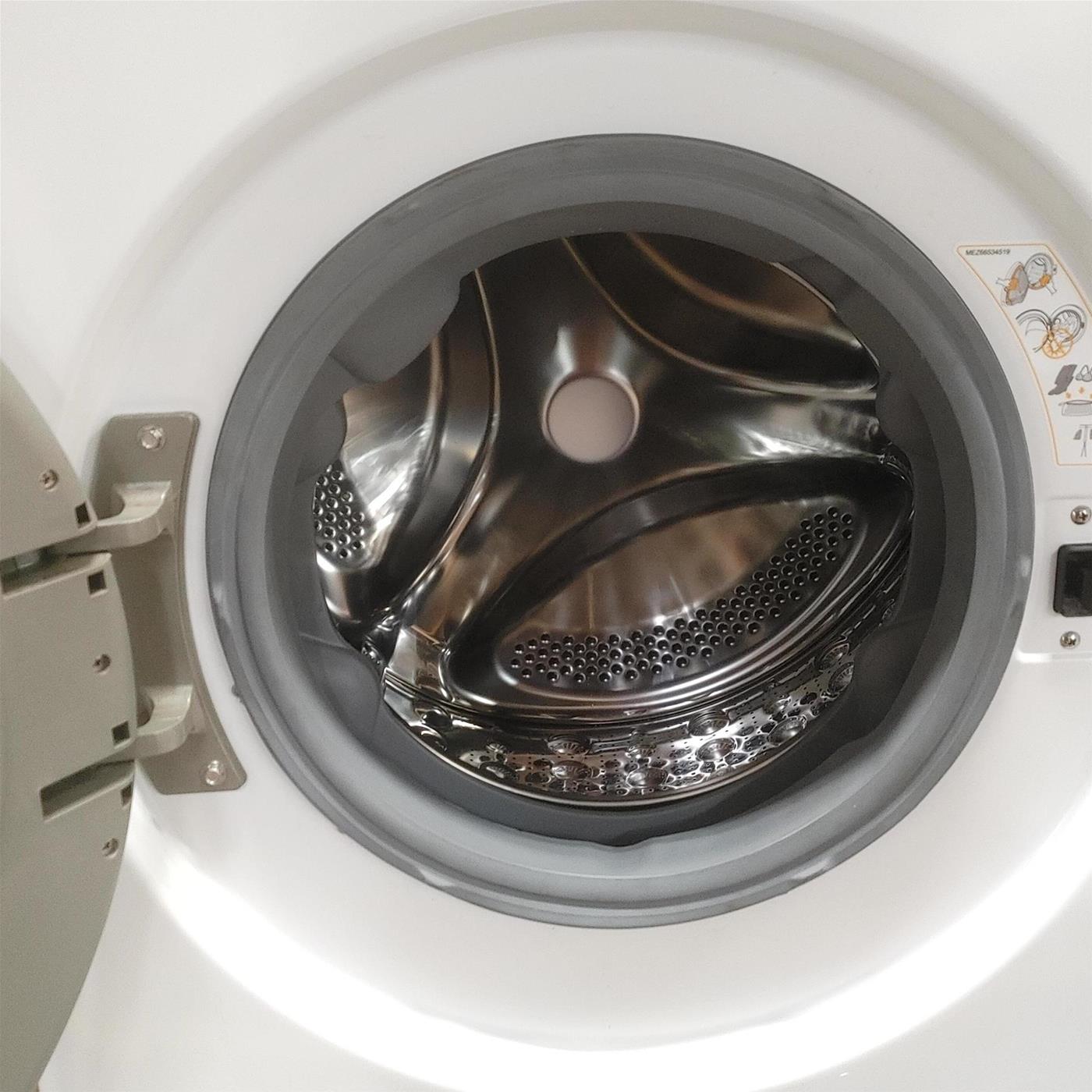 Lavatrice LG F2R3S08NSWW AI DD, Vapore, AI Wash 8 Kg