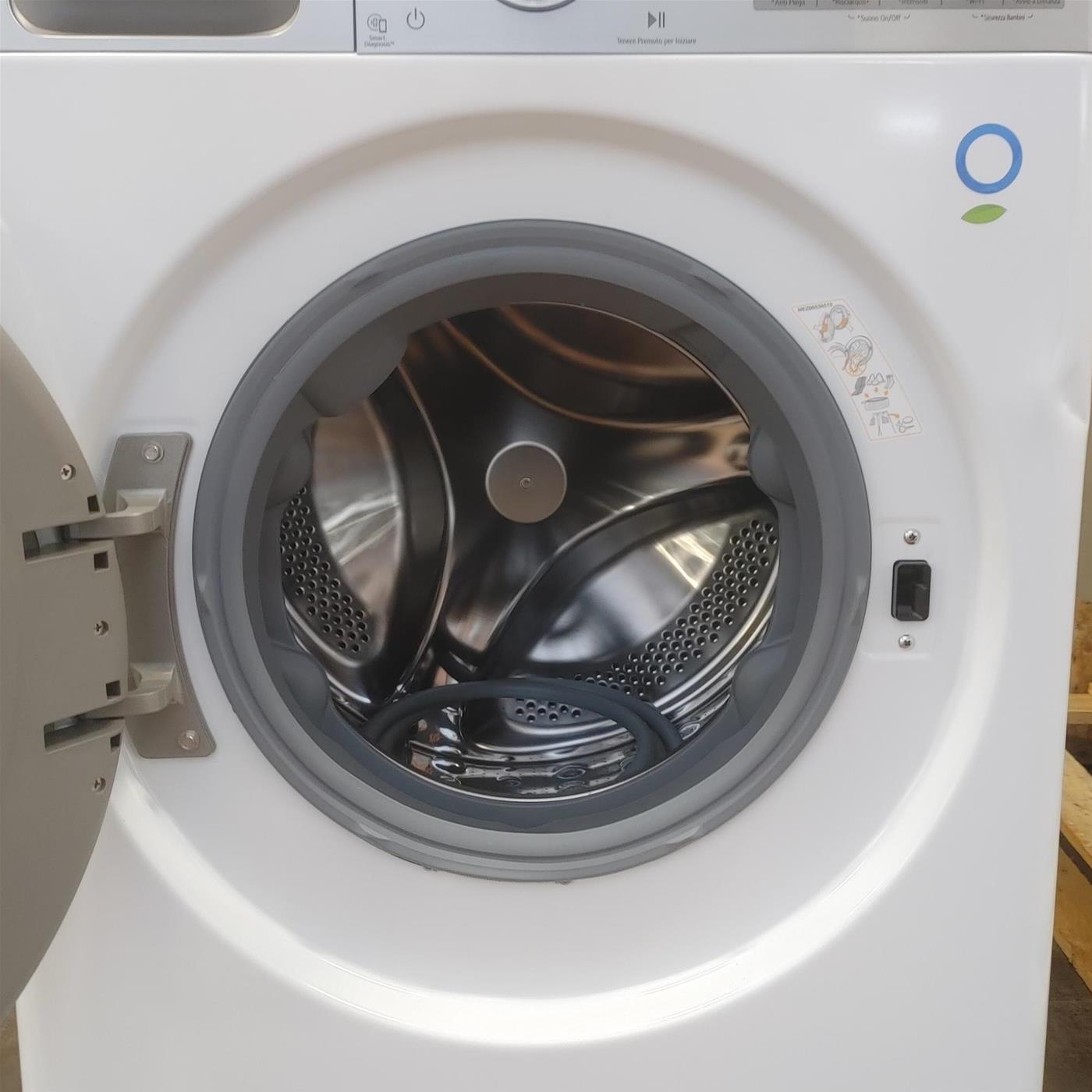 Lavatrice LG F4R9009TPWC 9kg AI DD Classe A