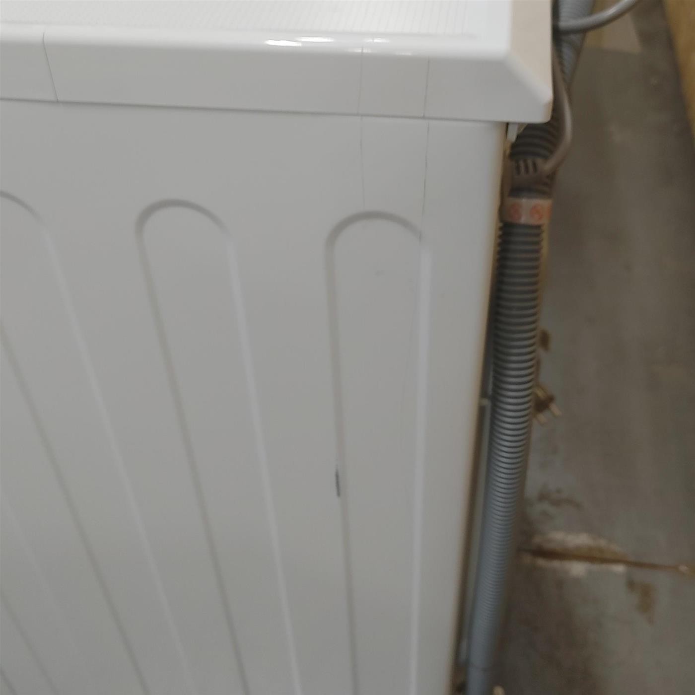 Lavatrice LG F2WV3S7SHE Caricamento frontale 7 kg 1200 Giri/min Bianco