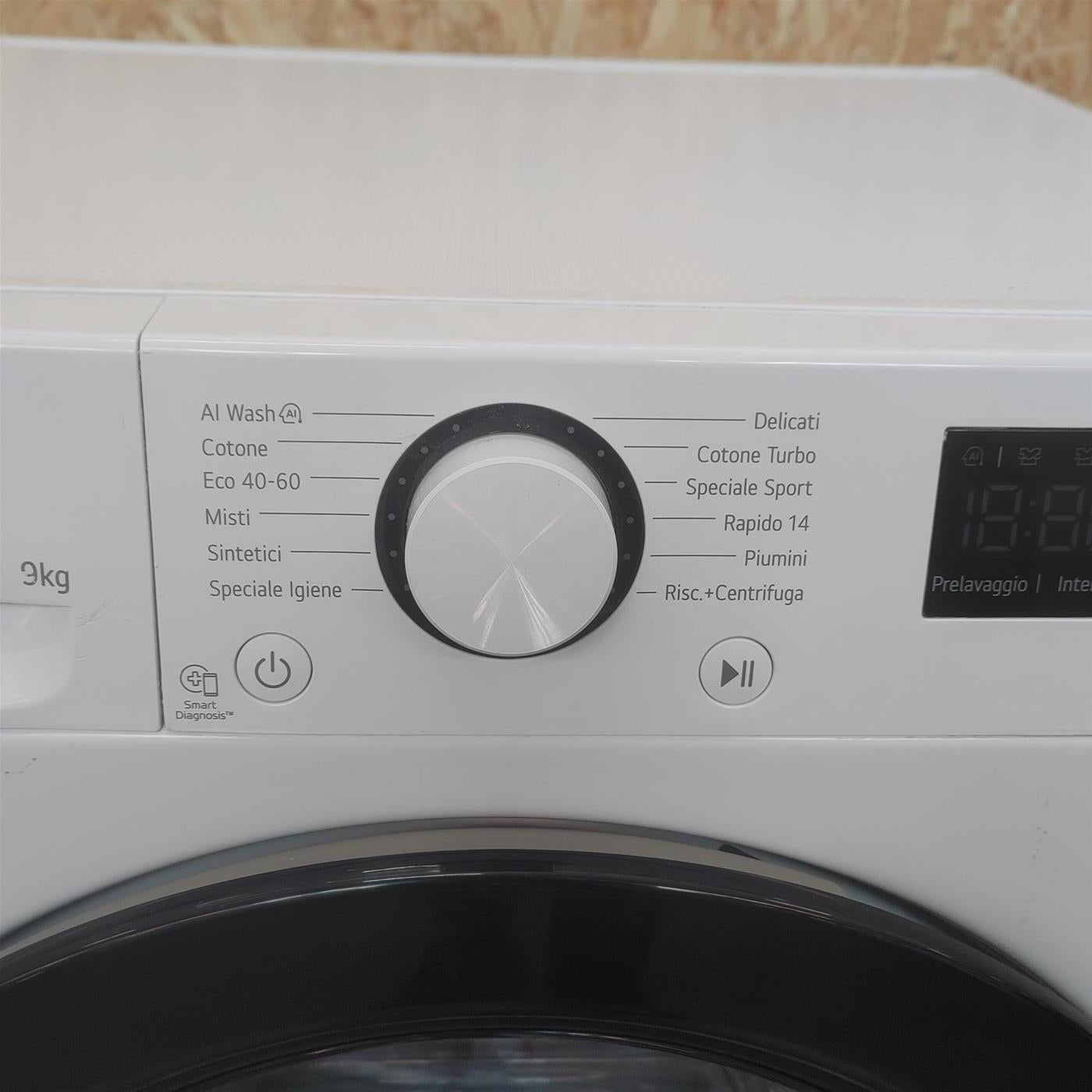 Lavatrice LG F4R3009NNWB Carica frontale 9 kg 1400 giri Bianco