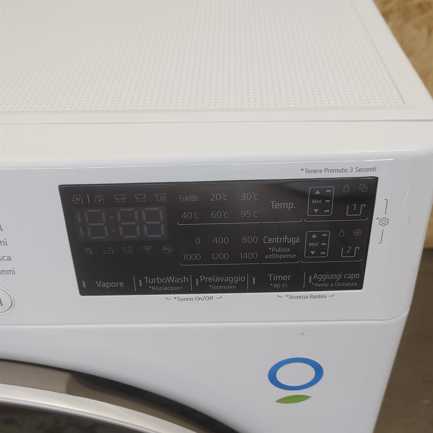 Lavatrice LG F4R3710NSWW Carica frontale 10 kg 1400 Giri/min Bianco