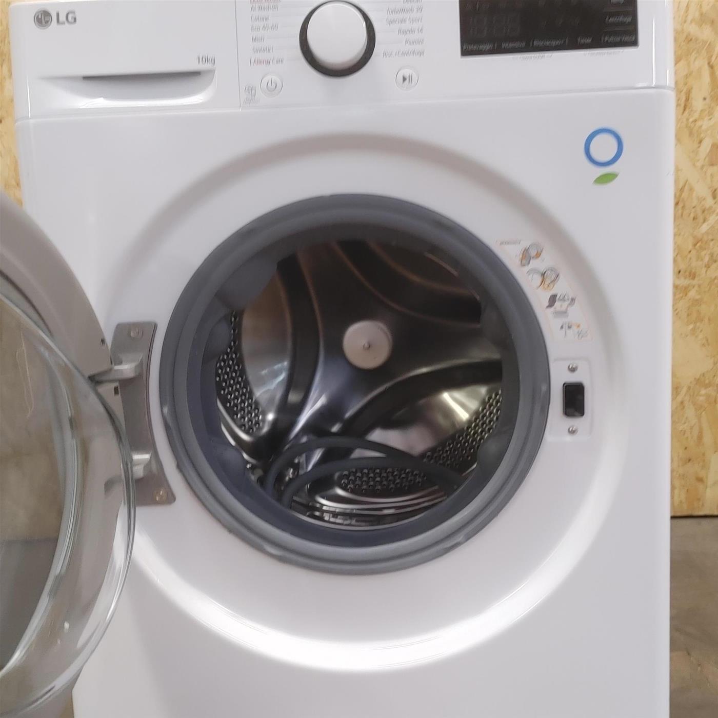 LG F4R5010TSWW Lavatrice 10kg AI DD, Classe A-10%, 1400 Giri