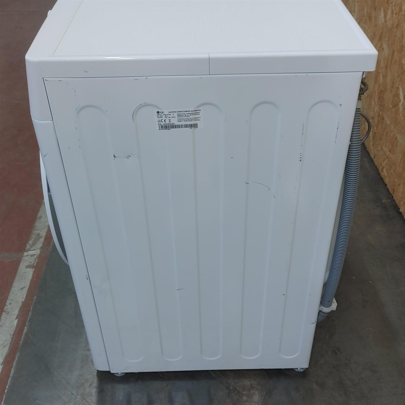 LG F4R5010TSWW Lavatrice 10kg AI DD, Classe A-10%, 1400 Giri