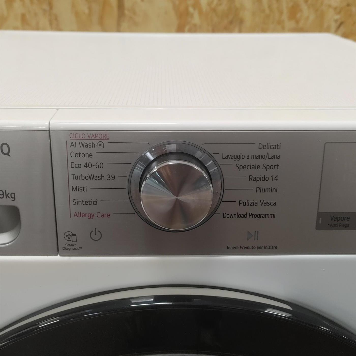 Lavatrice intelligente LG F4R9009TPWC TurboWash, Classe A 9 Kg