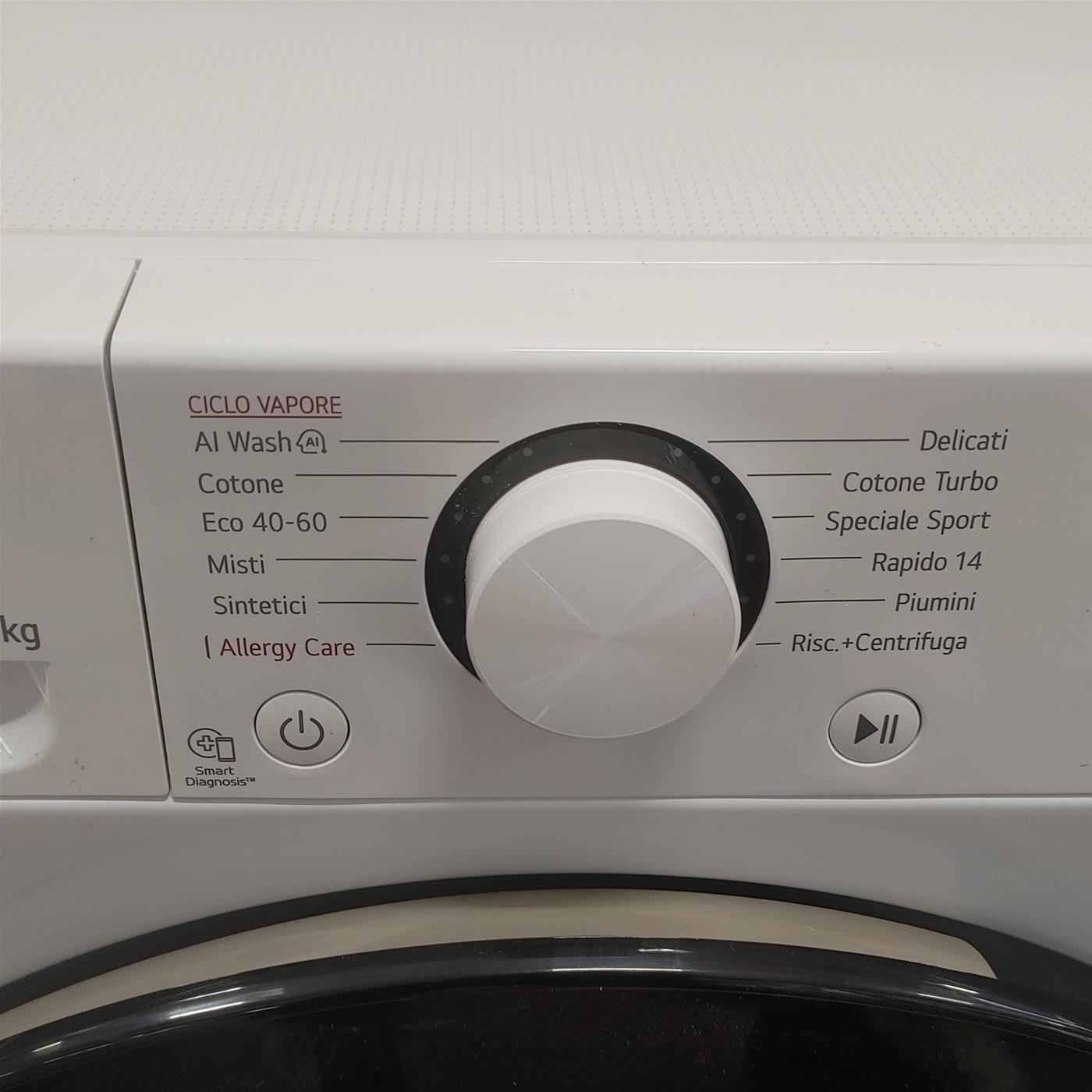 Lavatrice LG F4R3009NSWB Carica frontale 9 kg 1400 Giri/min Bianco