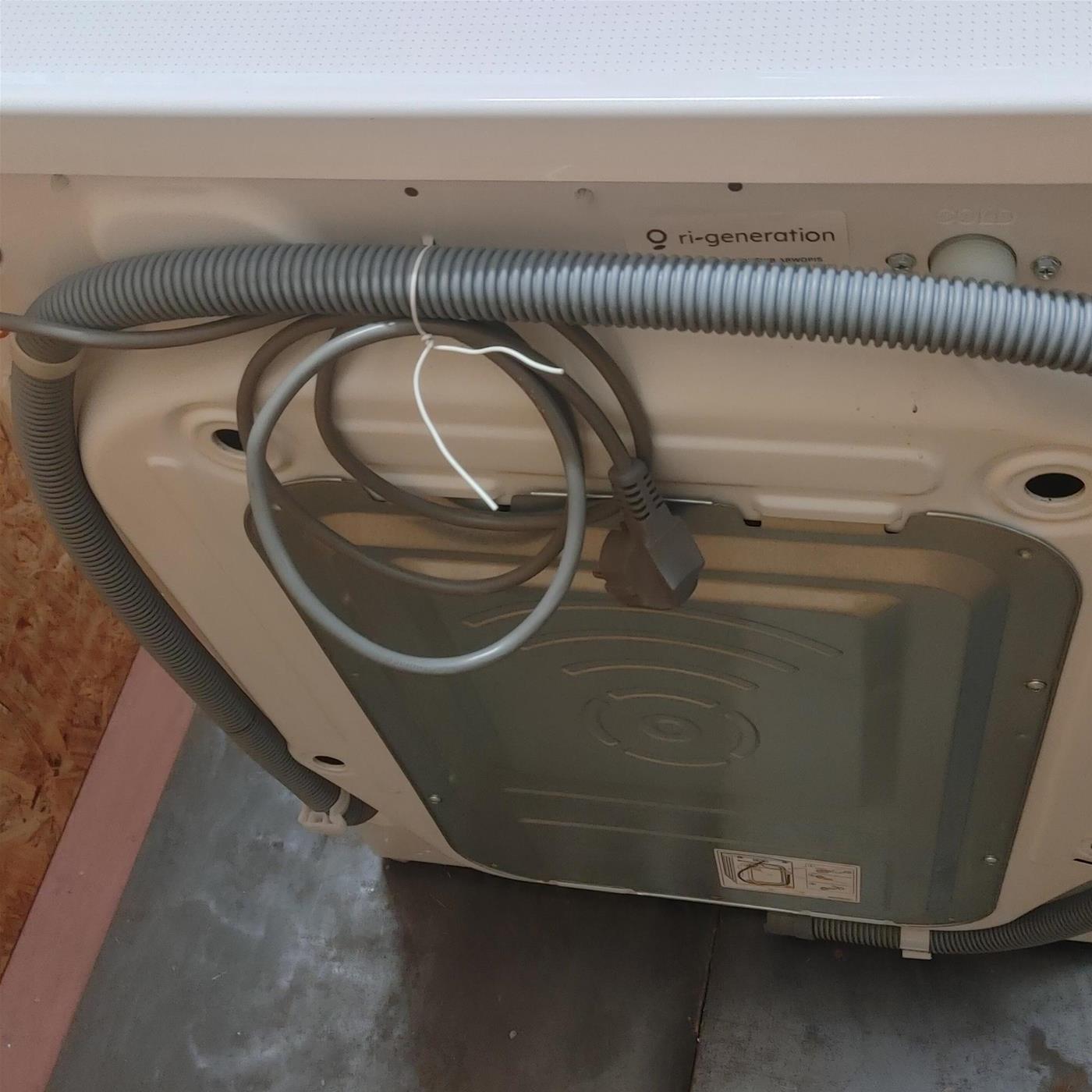 Lavatrice LG F4R3009NSWB Carica frontale 9 kg 1400 Giri/min Bianco