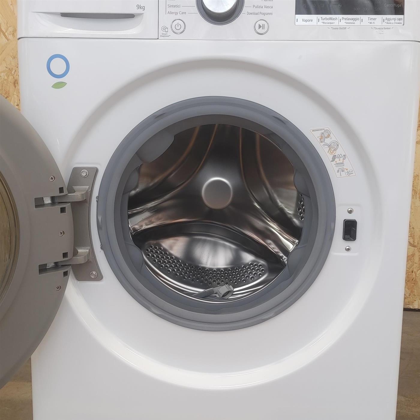 Lavatrice intelligente LG F2R7S09TSWC 9 Kg