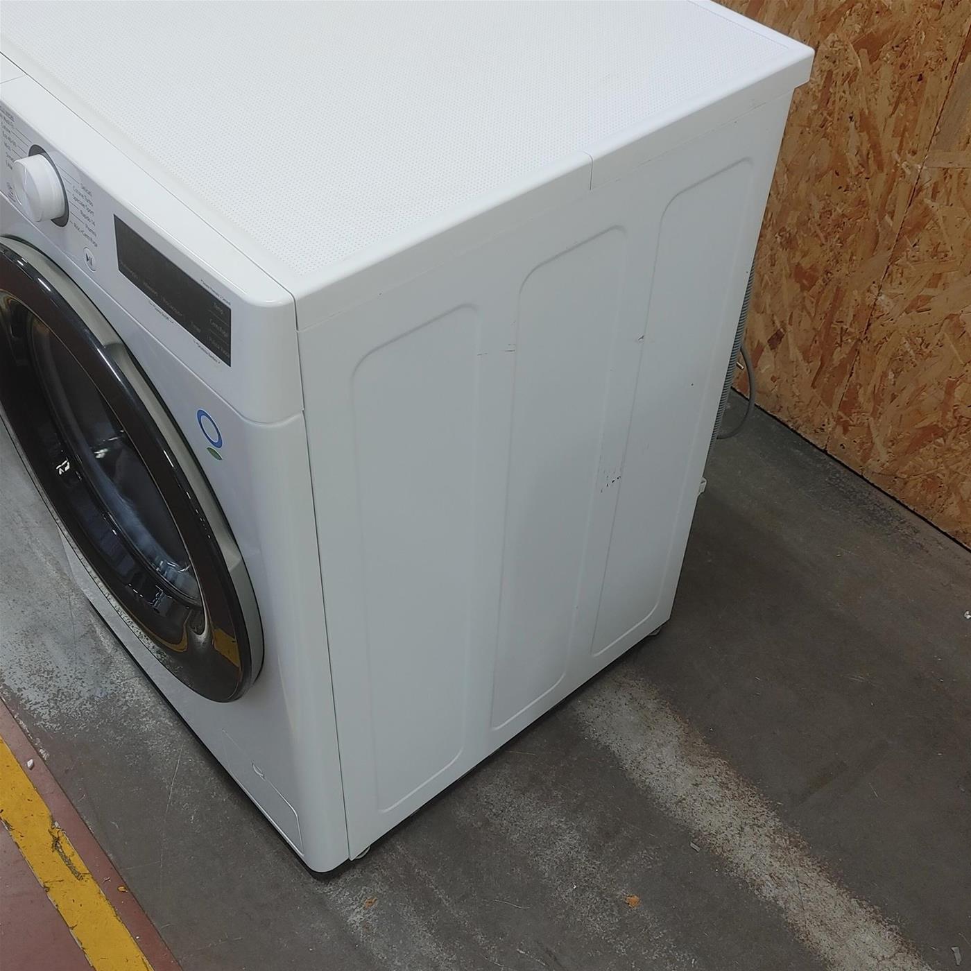 Lavatrice LG F4R3013NSWB AI DD, Lavaggio a vapore 13 Kg