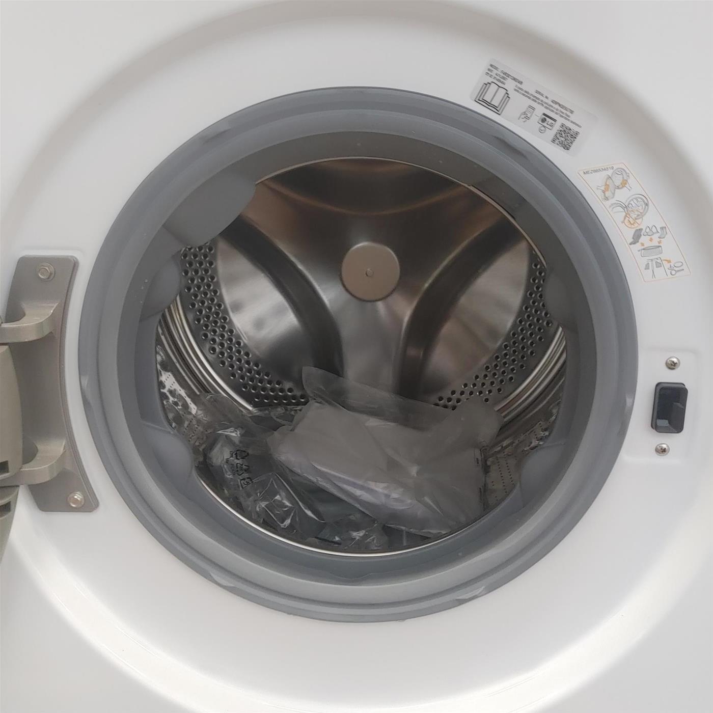 Lavatrice LG F4R3013NSWB 13 kg