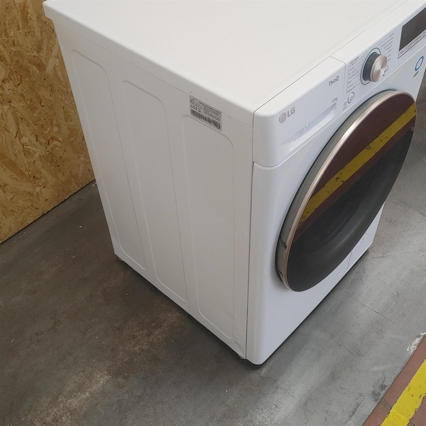Lavatrice intelligente LG F4R7013TSWG 13 kg