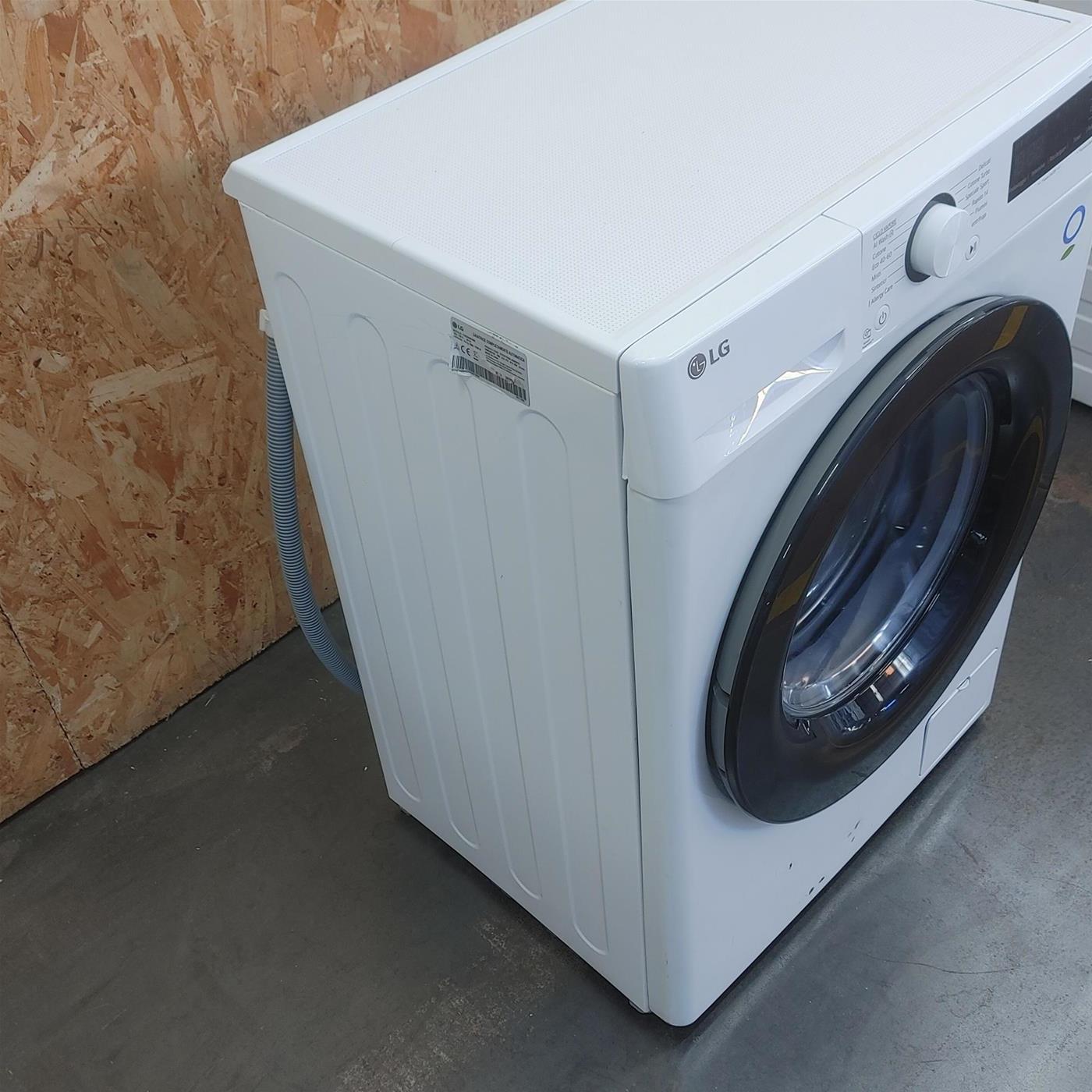Lavatrice intelligente LG F2R3S09NSWB 9 Kg