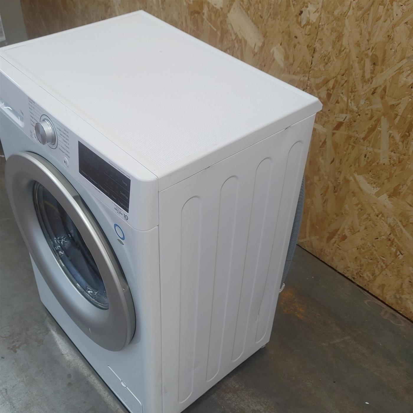 Lavatrice LG F2WV3S7S4E Slim AI DD 7 Kg
