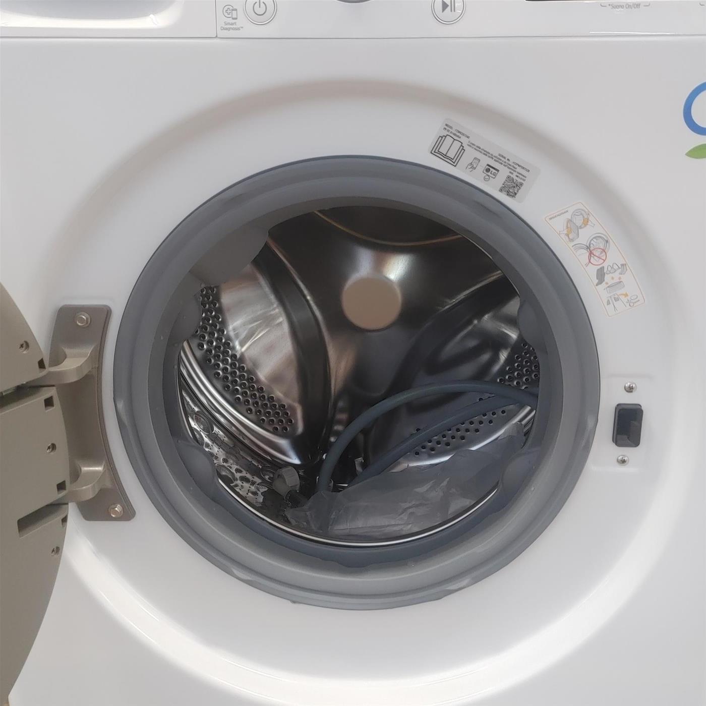 Lavatrice LG F2WV3S7S4E Slim AI DD 7 Kg