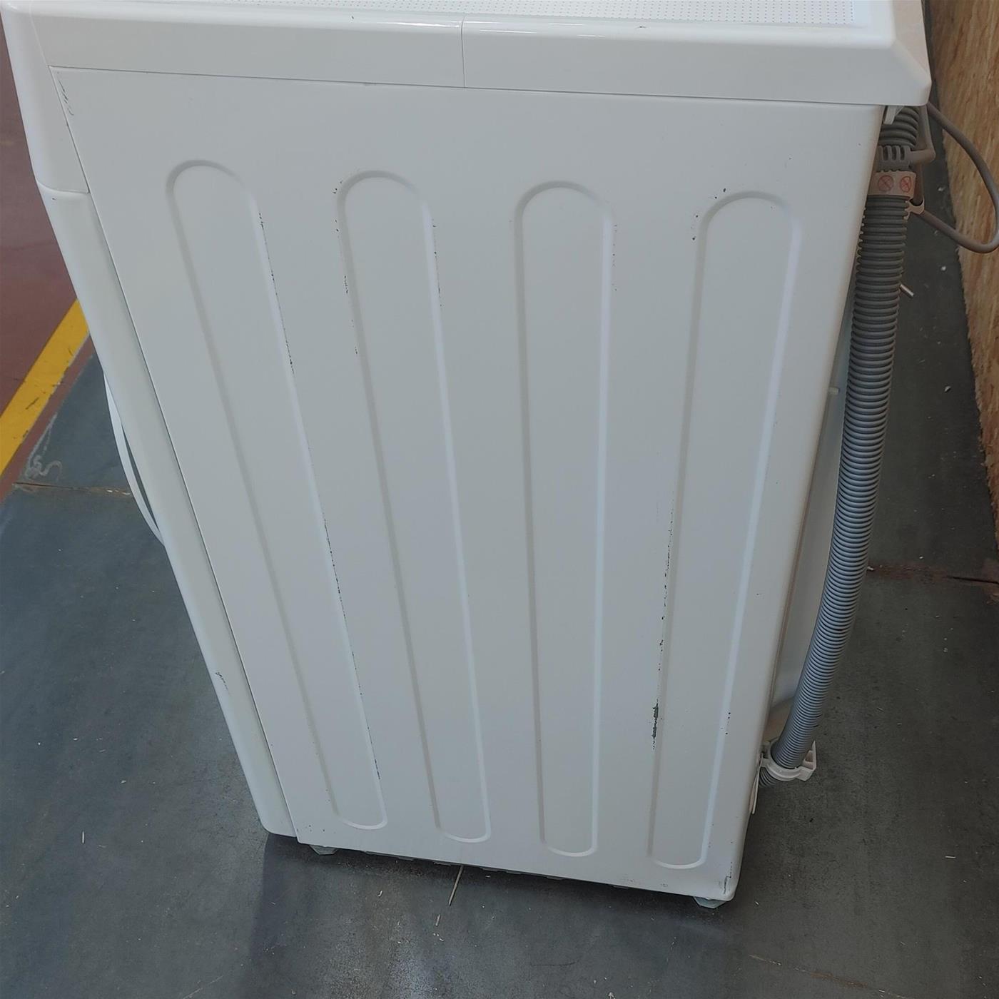Lavatrice intelligente LG F2R3S08NSWW 8 Kg