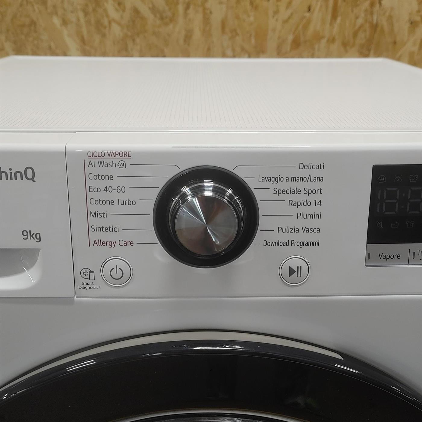 Lavatrice LG F4R3509NSWB AI DD Autodosaggio, Wi-Fi 9 Kg