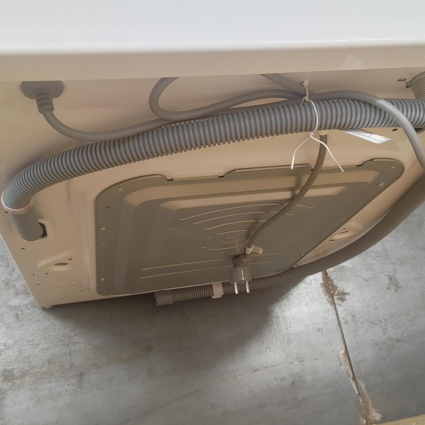 Lavatrice LG F4NX1009NWB 9kg Wifi