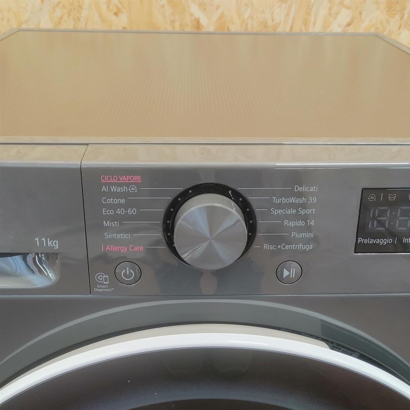 Lavatrice LG F4R5011TSMB Carica frontale 11 kg