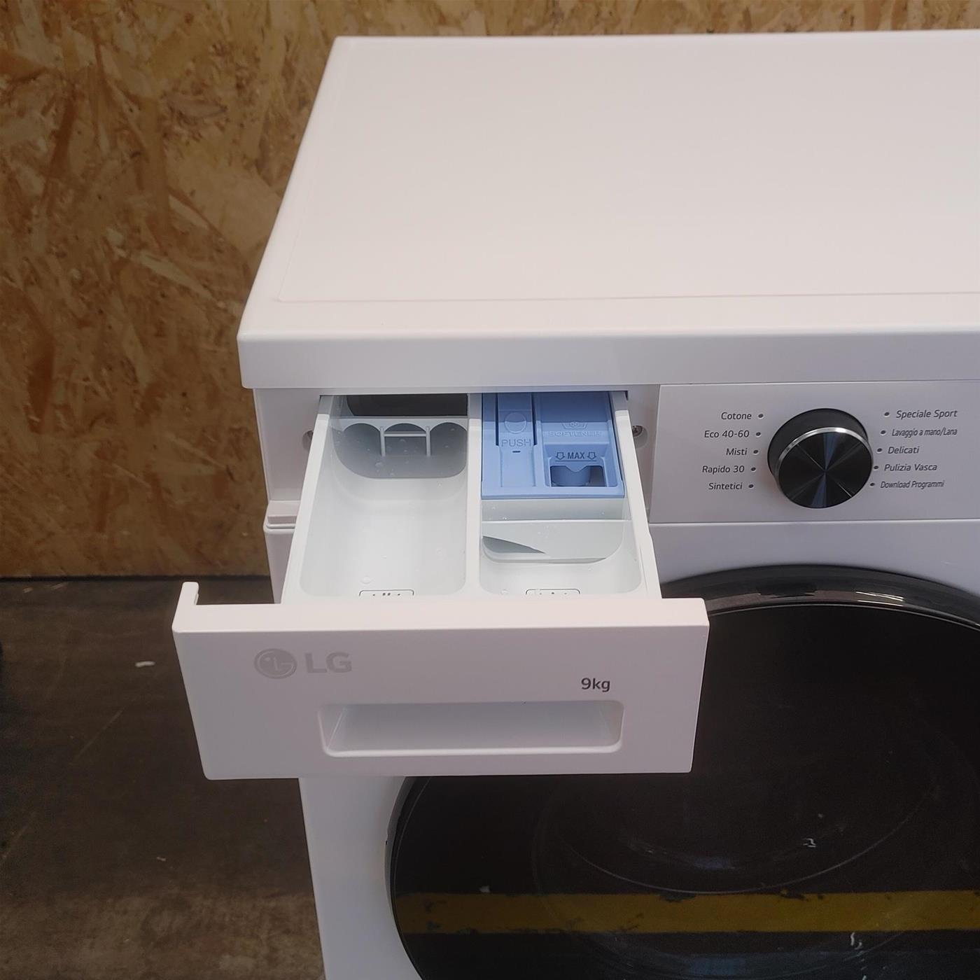 Lavatrice LG F4NX1009NWB 9 Kg Wifi