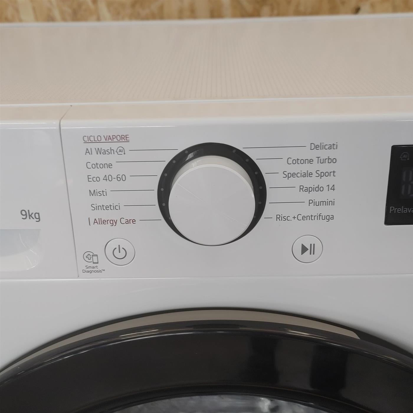 Lavatrice intelligente LG F2R3S09NSWB 9 Kg