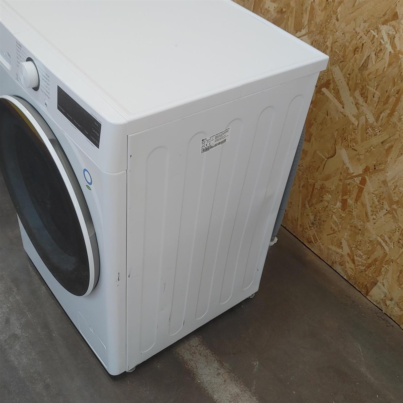 Lavatrice intelligente LG F4R5010TSWW 10 Kg AI DD