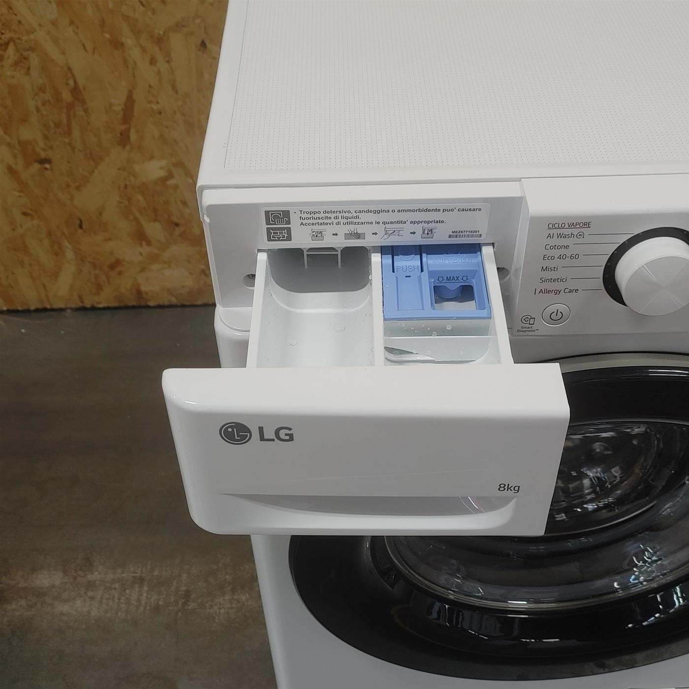 Lavatrice LG F2R3S08NSWB AI DD, Vapore, AI Wash 8 Kg