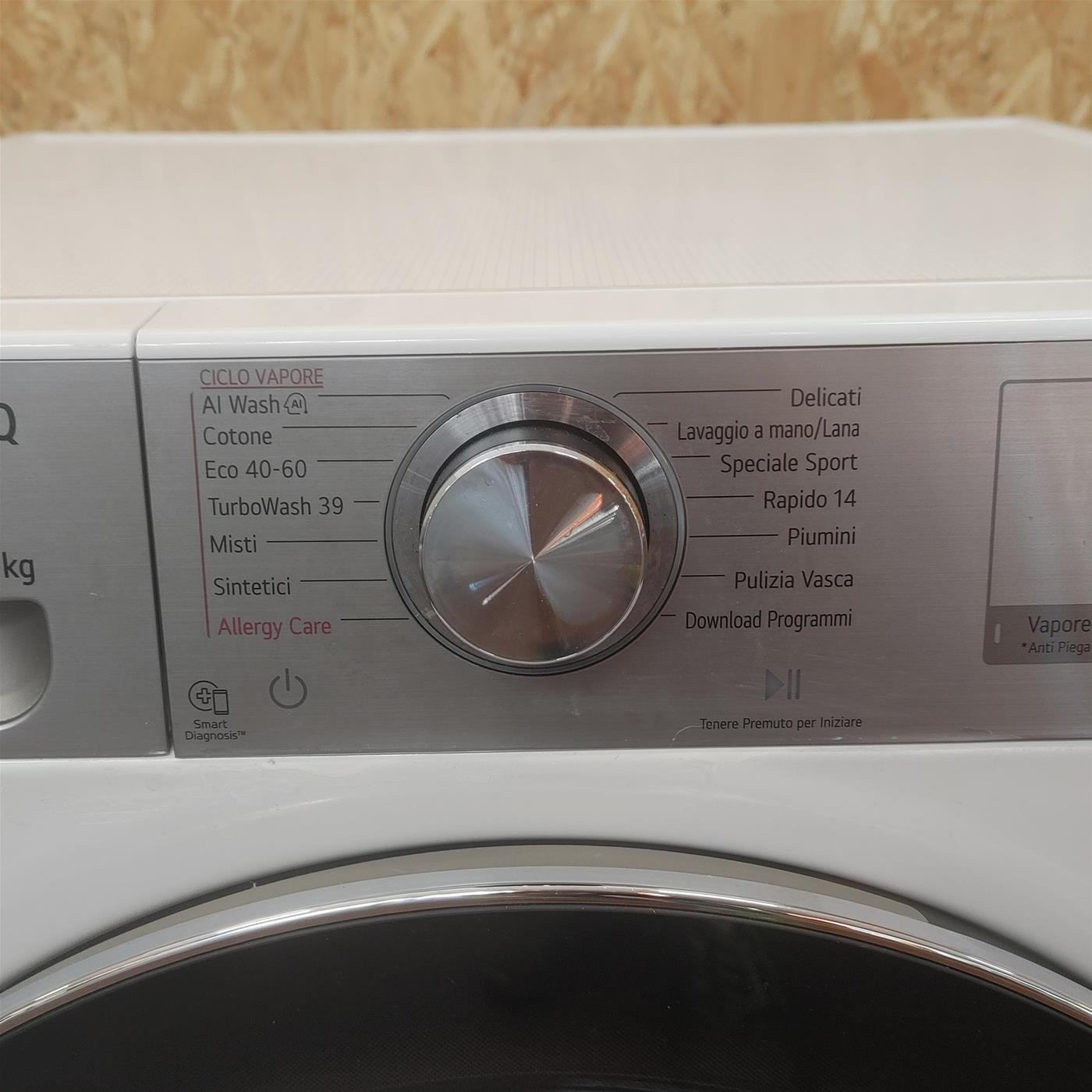 Lavatrice LG F4R9009TPWC 9 Kg AI DD TurboWash, Vapore